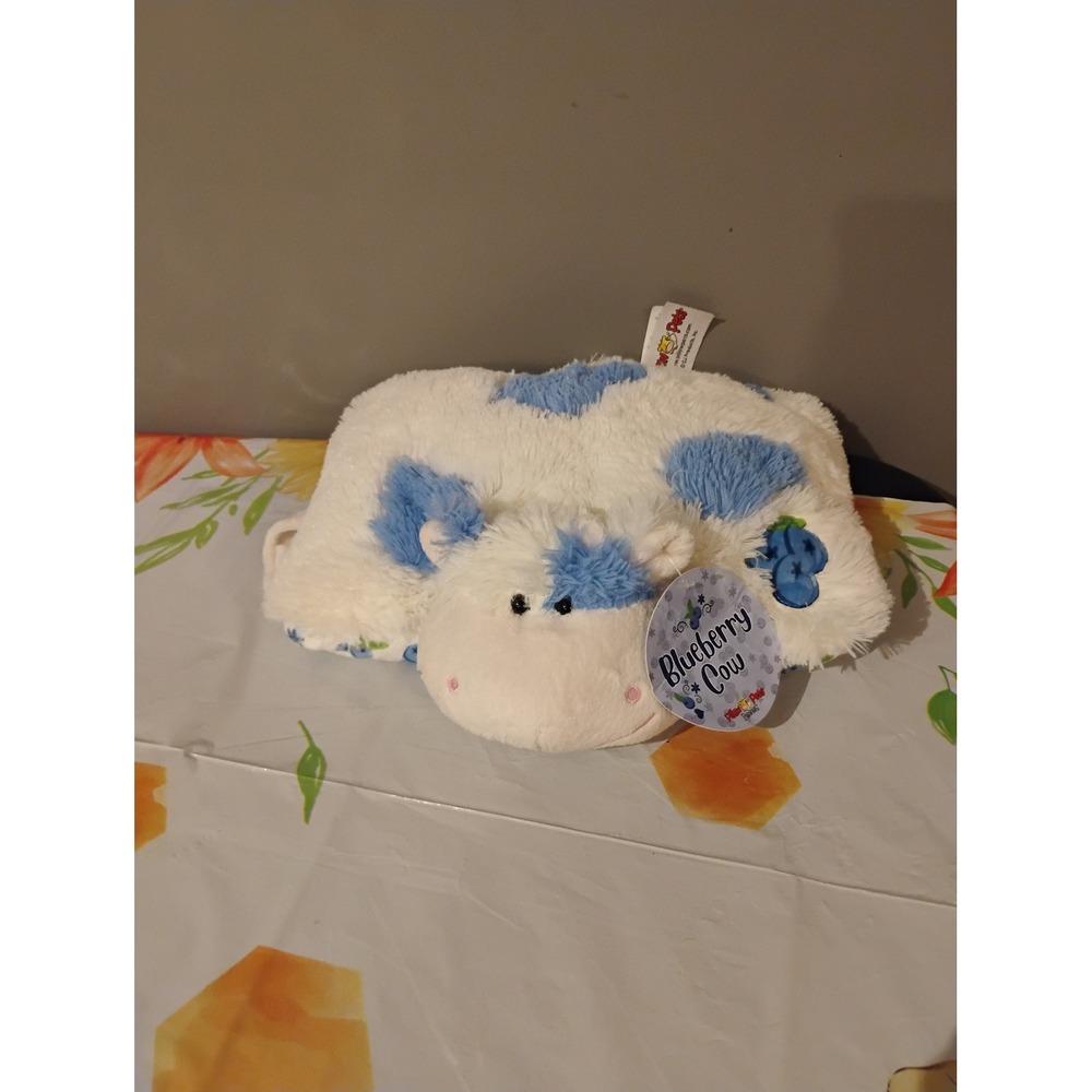 Pillow Pets Peewees Blueberry Cow Scented Plush White Blue Spotted Toy Small
